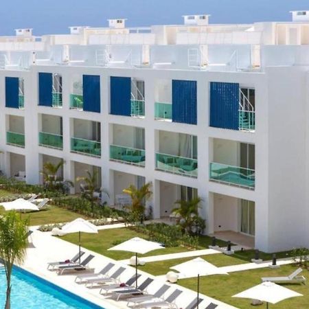 פונטה קאנה Cana Rock Condos Infinity Pool & Beach Suites מראה חיצוני תמונה