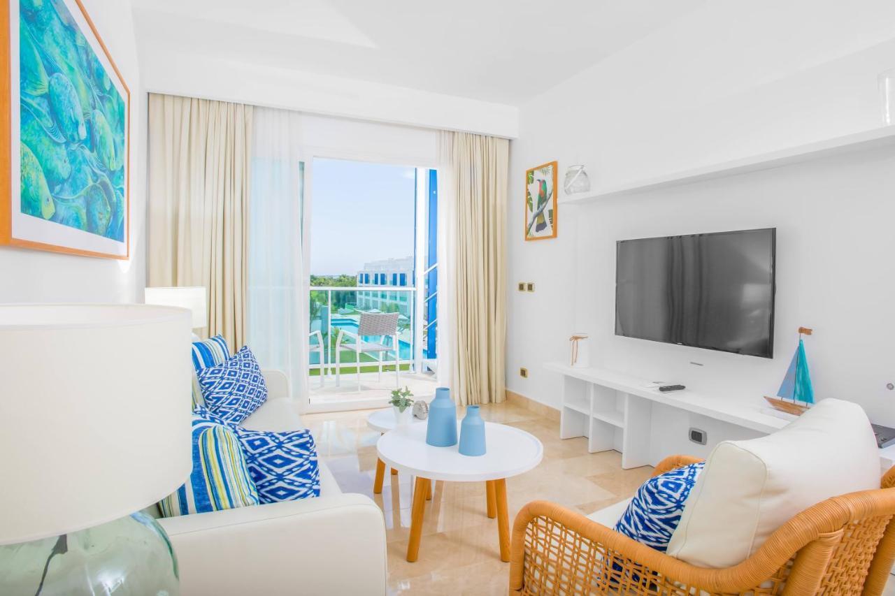 פונטה קאנה Cana Rock Condos Infinity Pool & Beach Suites מראה חיצוני תמונה