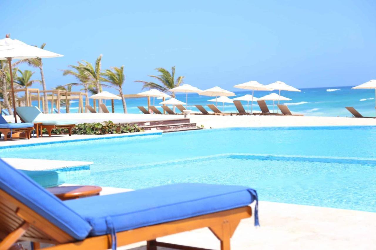 פונטה קאנה Cana Rock Condos Infinity Pool & Beach Suites מראה חיצוני תמונה
